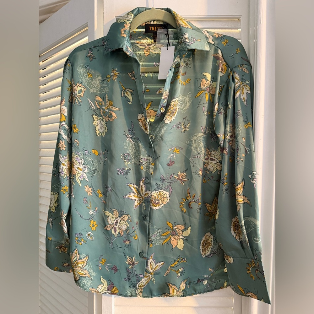 Truth light sage button down blouse XS - NWT
